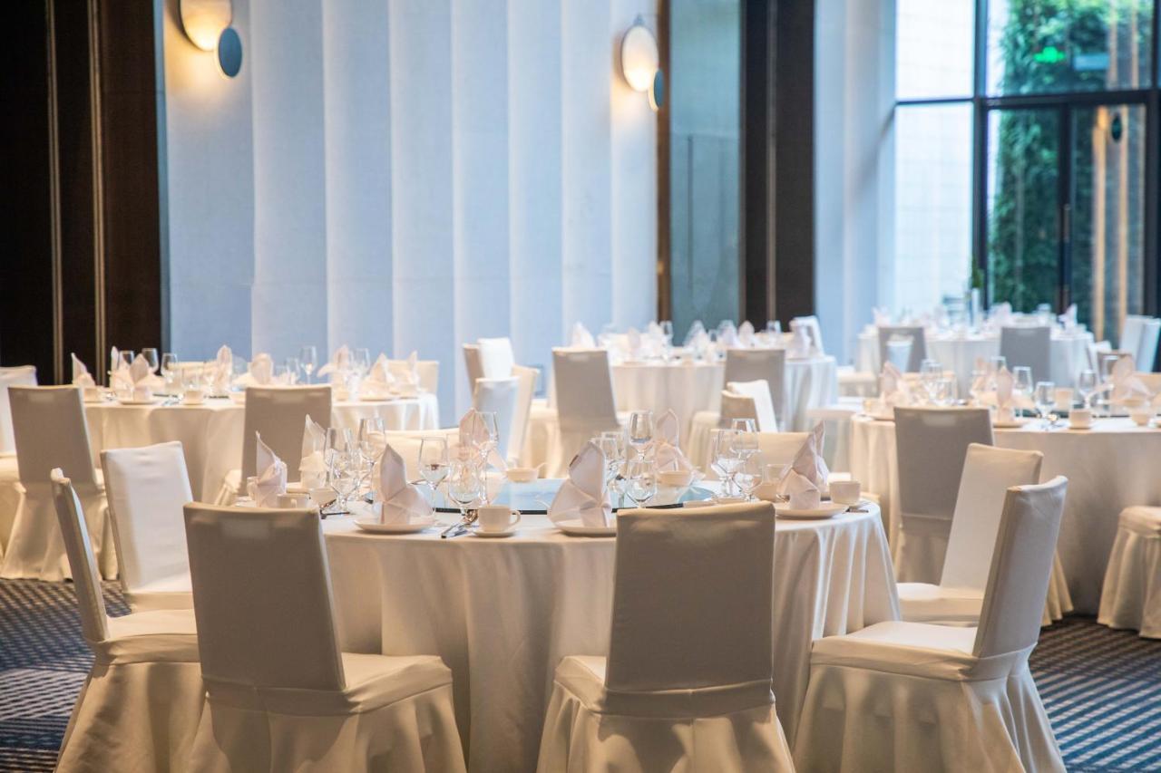 Crowne Plaza Shenzhen World Exhibition And Convention Center, An Ihg Hotel エクステリア 写真