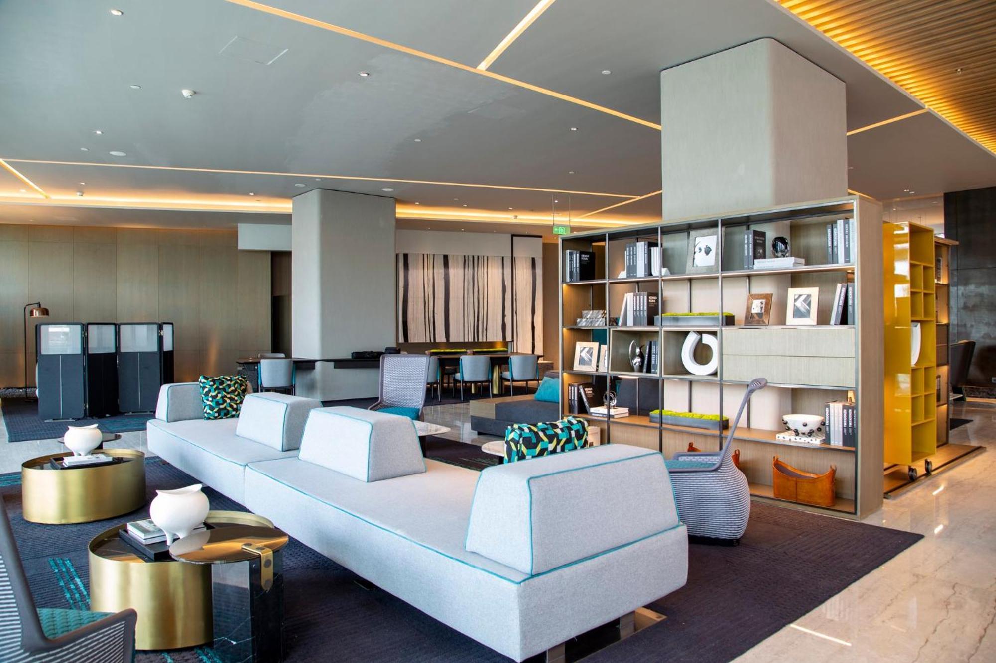 Crowne Plaza Shenzhen World Exhibition And Convention Center, An Ihg Hotel エクステリア 写真