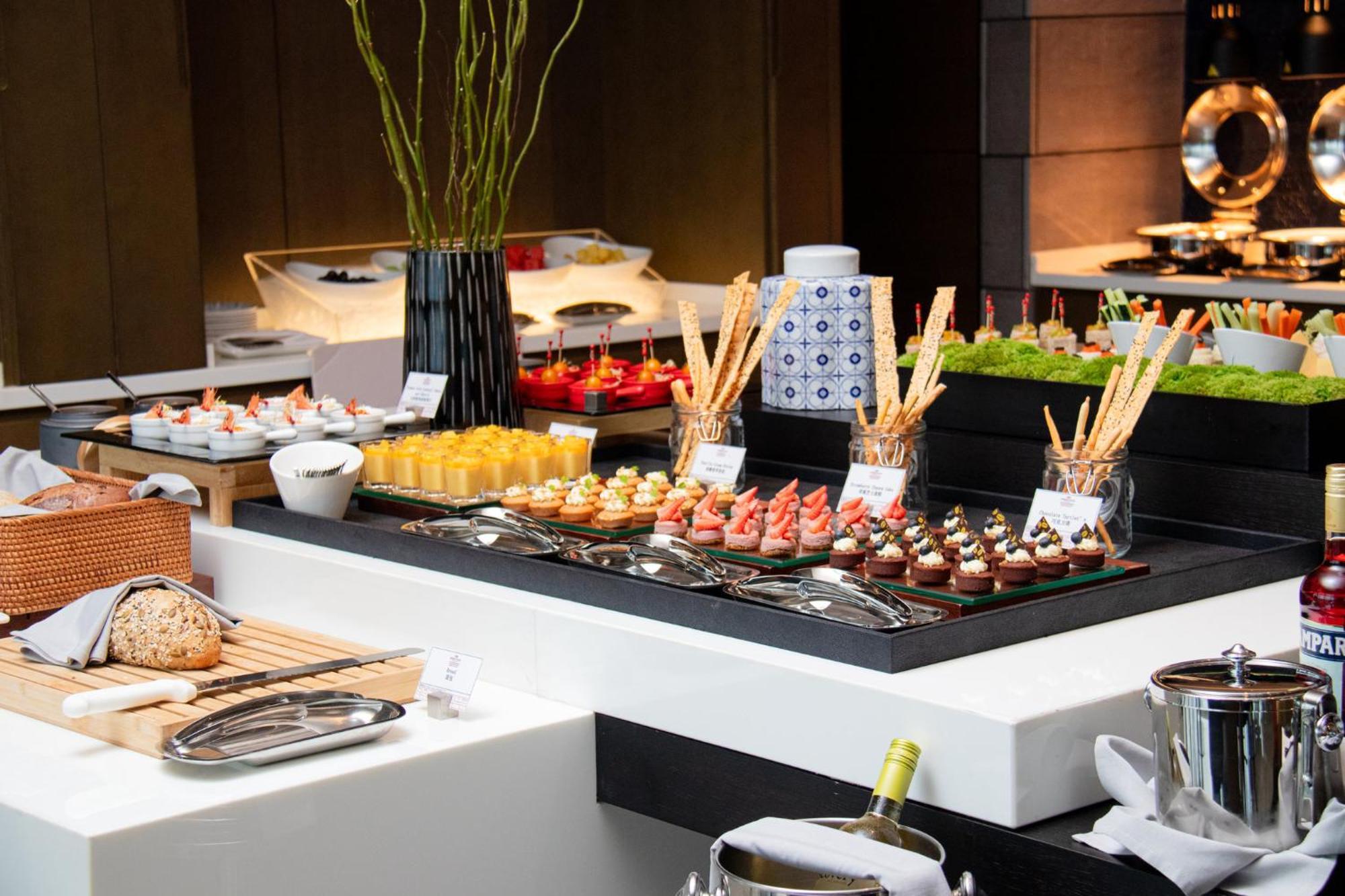 Crowne Plaza Shenzhen World Exhibition And Convention Center, An Ihg Hotel エクステリア 写真