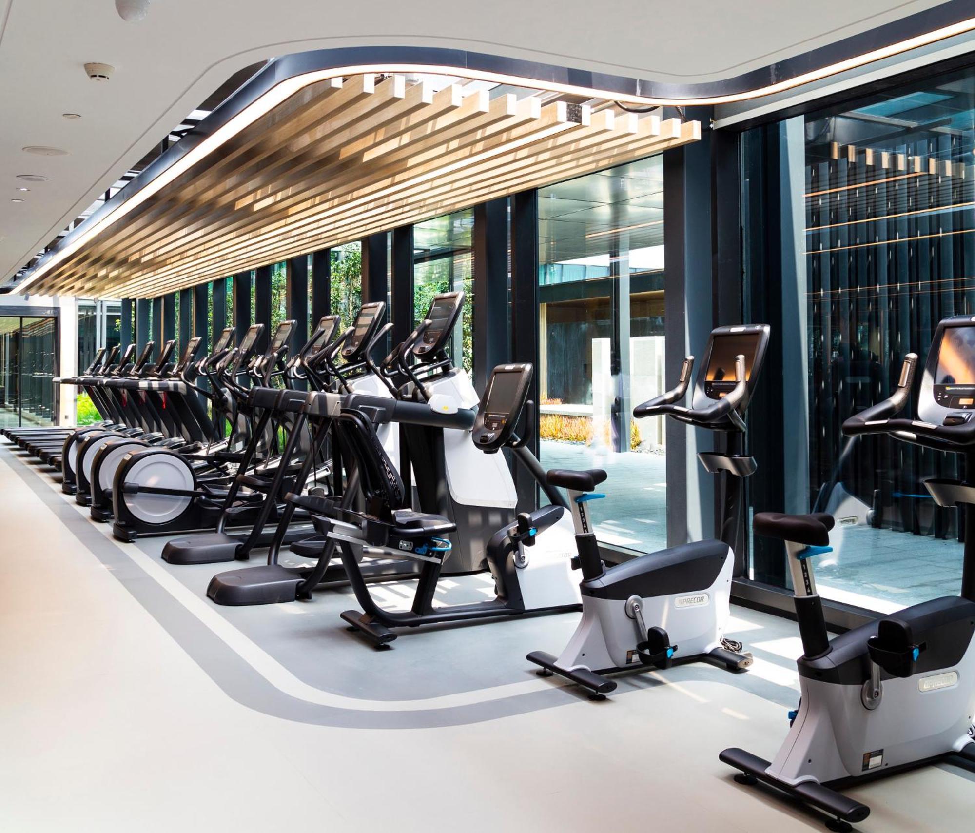 Crowne Plaza Shenzhen World Exhibition And Convention Center, An Ihg Hotel エクステリア 写真