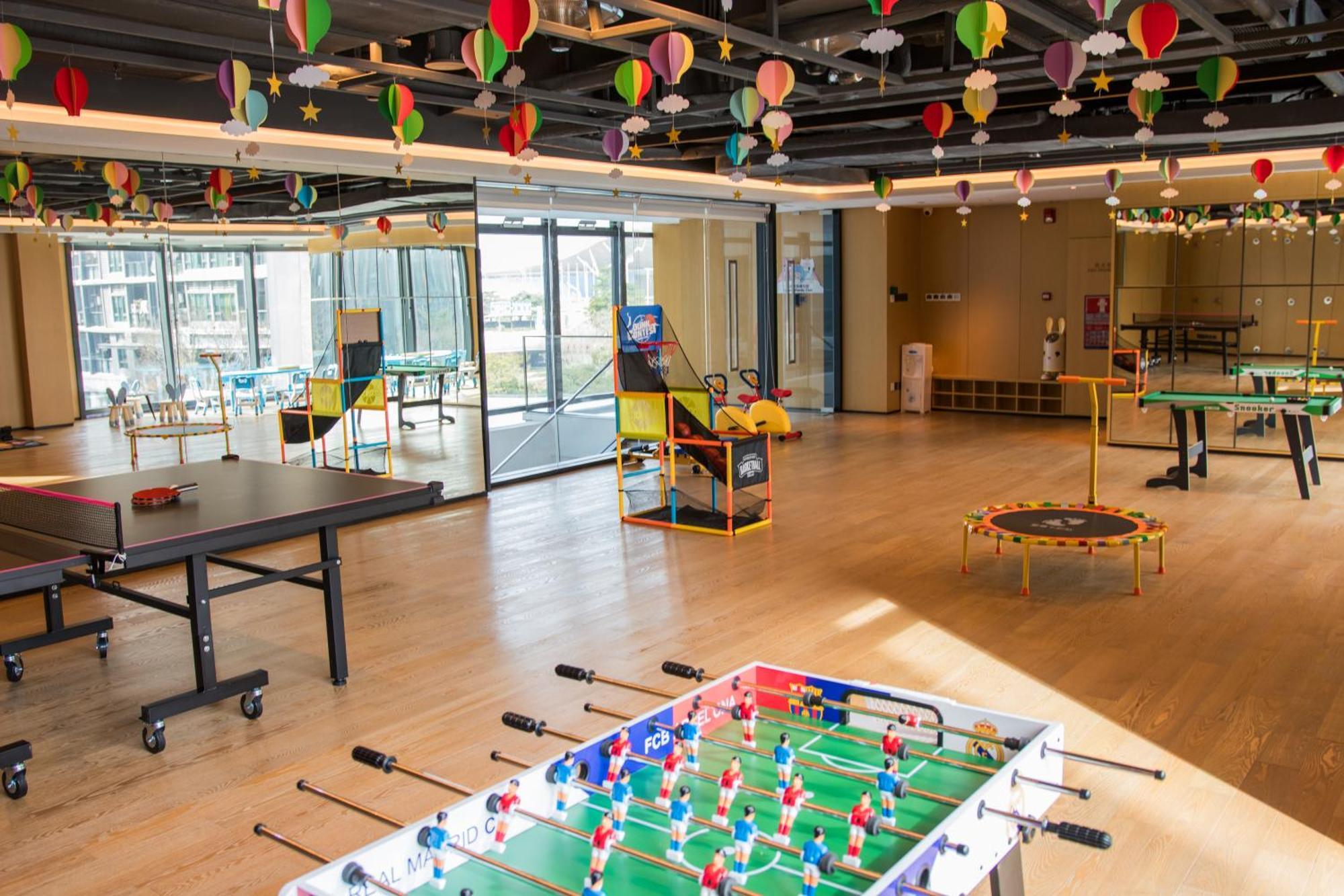 Crowne Plaza Shenzhen World Exhibition And Convention Center, An Ihg Hotel エクステリア 写真