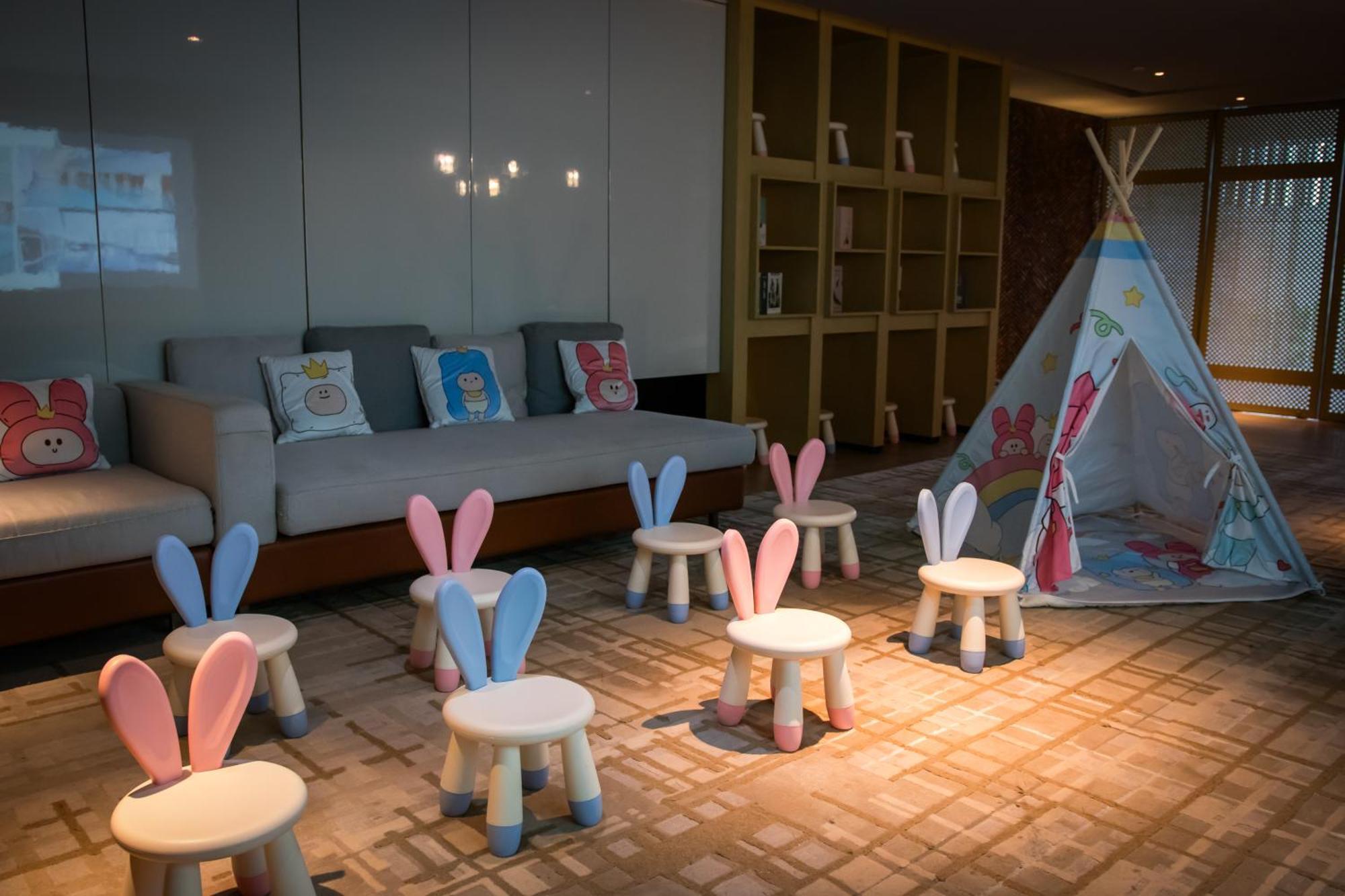Crowne Plaza Shenzhen World Exhibition And Convention Center, An Ihg Hotel エクステリア 写真